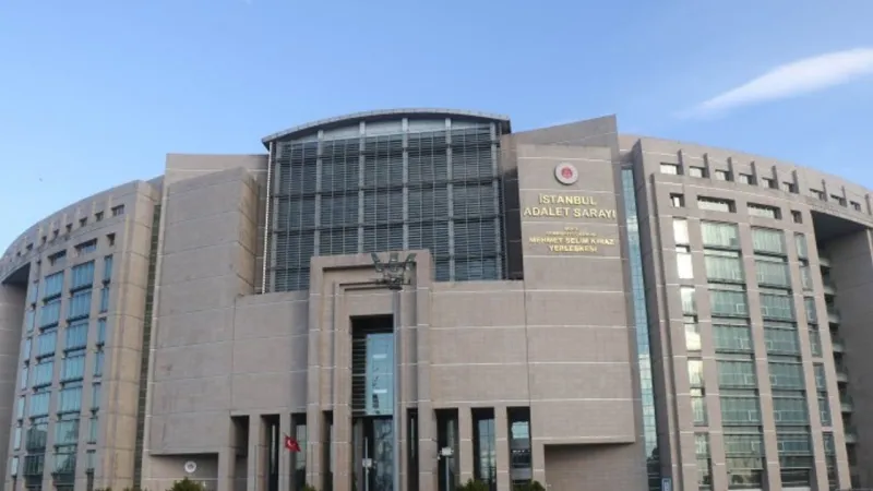 16 Yaşındaki Gencin Şok Tutuklanması! Cumhurbaşkanına Hakaret Mi?