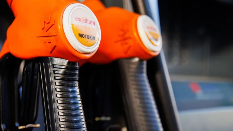 Akaryakıtta 1,30 TL İndirim Kapıda Motorin'e İndirim Geliyor