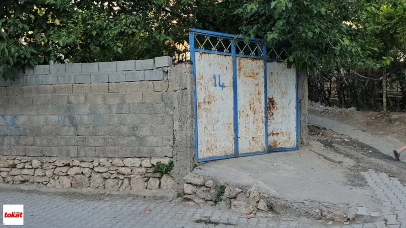 Kan Donduran Vahşet! Baba Uyuyan Kızlarını Bıçakladı