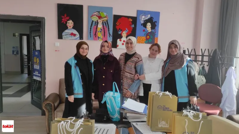 Almus Müftülüğü personelinin köy ziyaretleri sürüyor