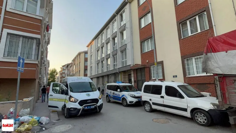 Kötü Koku Alarmı! Eskişehir'de Yalnız Yaşayan Adam Evinde Ölü Bulundu