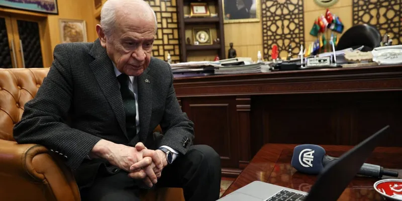 Bahçeli'den Sosyal Medyaya Şok 'Kökten Çözüm' Önerisi!