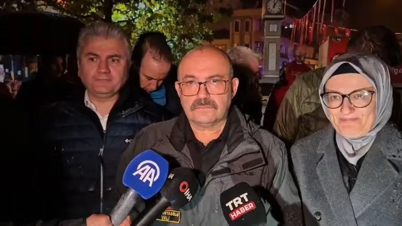 Balıkesir Depremi: 22 Yaralı! Yıkılan Binalar ve Son Durum