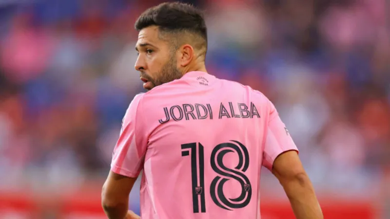 Şok Veda! Barcelona Efsanesi Jordi Alba Futbolu Bırakıyor!