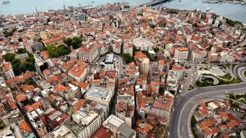 Binlercesi İstanbul'u Terk Ediyor Ordu,Tokat,Aksaray'a Yerleşiyor Aidat Göçü Başladı Kamyonunu Sırtlanan Geliyor