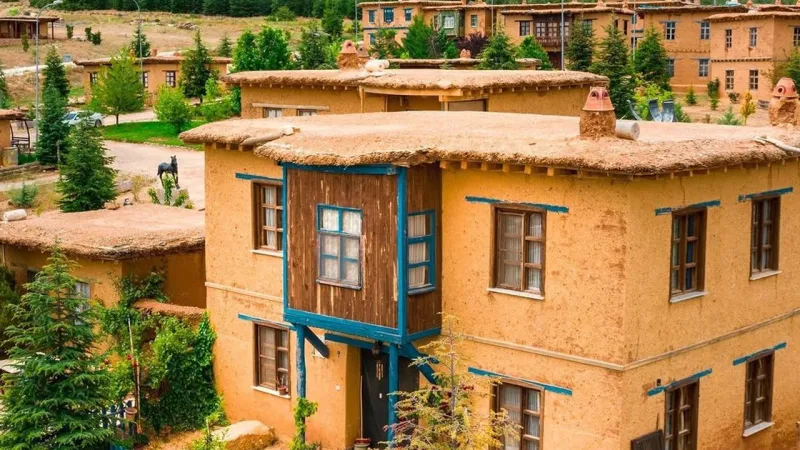 Sonsuz Şükran Köyü: Bozkırda Sanat Mucizesi!