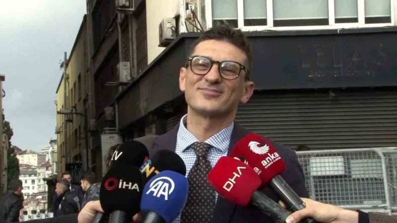 "Bunu da yaptı Ahmet!" Baba Minguzzi, Papa 14. Leo ile Görüşmede Gözyaşlarına Boğuldu