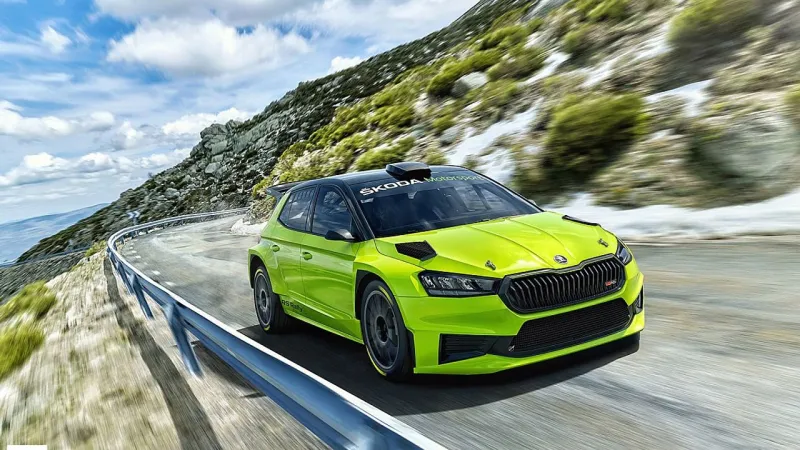 Clio Fiyatına Skoda Satılıyor Zengin Donanım ve Üstün Performans Güçlü Motor Seçeneği İle Öne Çıkıyor