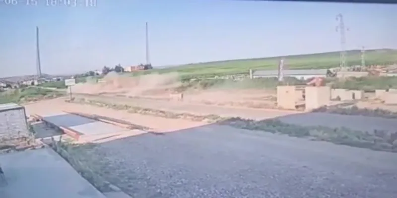 Çocuk Araba Kazası: Takla Attı! O Anlar Kamerada!