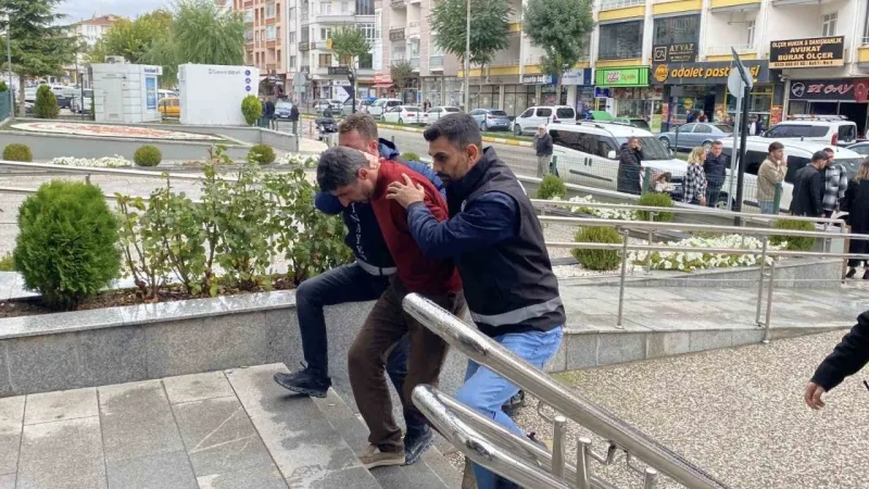 Çorum'da Kan Donduran Cinayet! Babasını Öldüren Zanlı Tutuklandı!