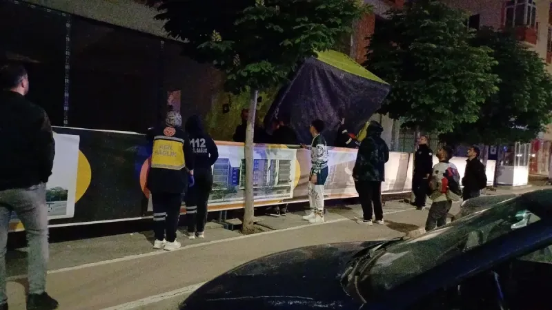 Çorum'da İntihar Girişimi! Polisten Son Anda Müdahale
