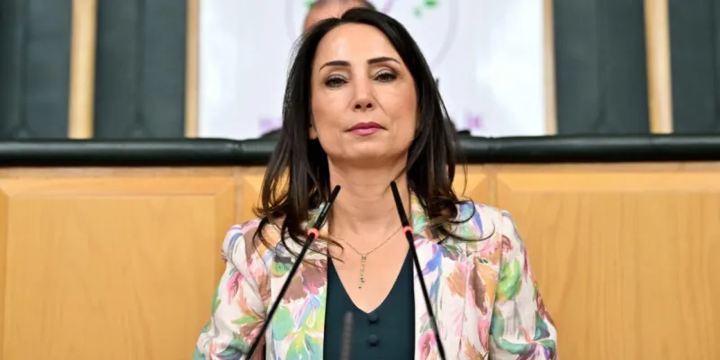 DEM Parti'den Anayasa Çıkışı: Yeni Vesayet Kabul Edilemez!
