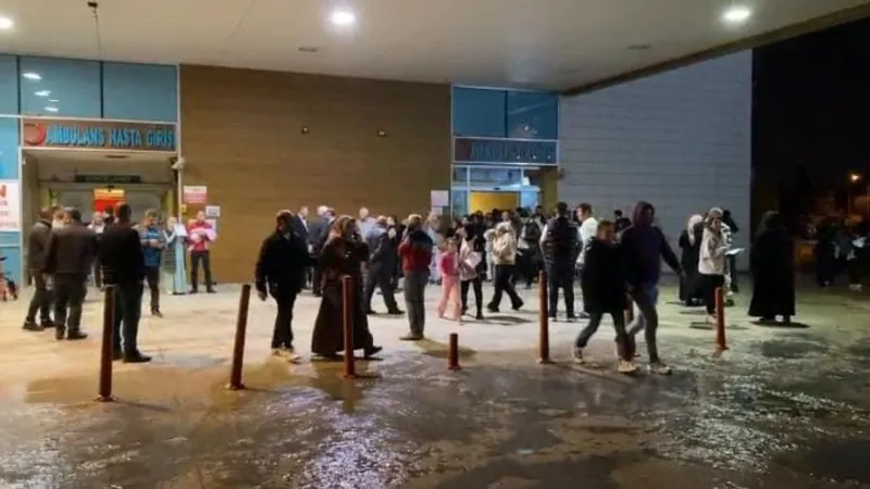 Bursa Sallandı! Deprem Hastaneyi Böyle Karıştırdı!