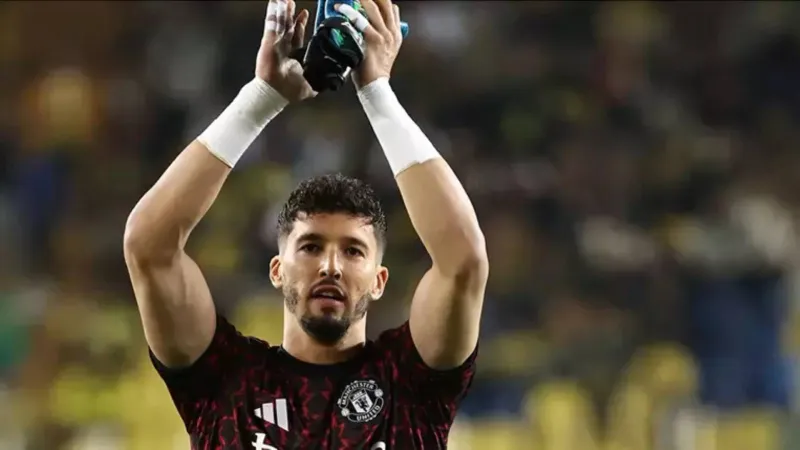 Altay Bayındır Şoku! Manchester United Final Kadrosu Açıklandı!