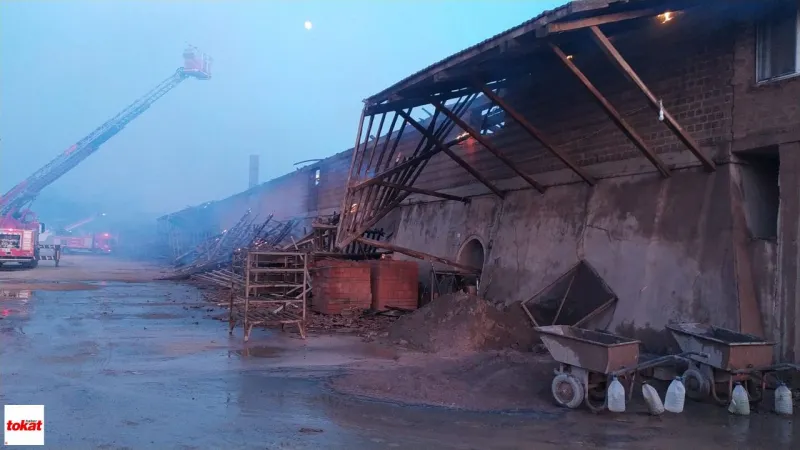 Erbaa'da Tuğla Fabrikası Alevlere Teslim! İşte O Anlar
