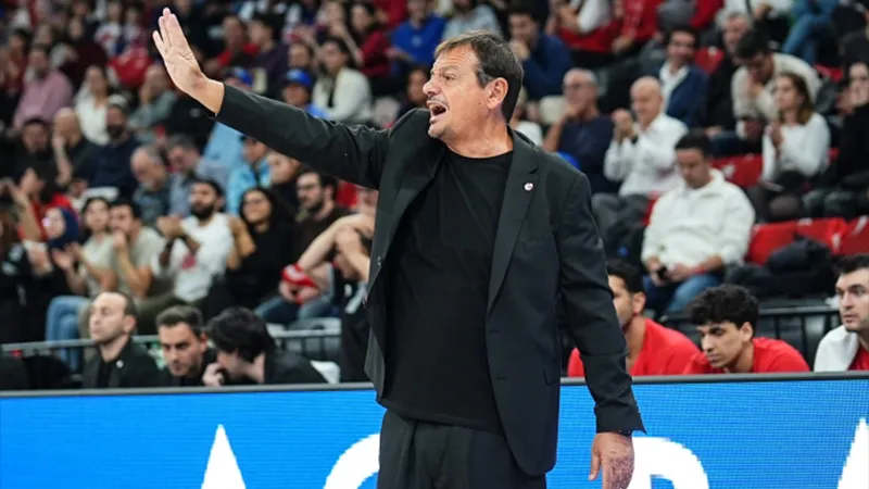Ergin Ataman'dan olaylı derbi için iddia: Bunu başaramazlarsa serinin iptali konuşuluyor