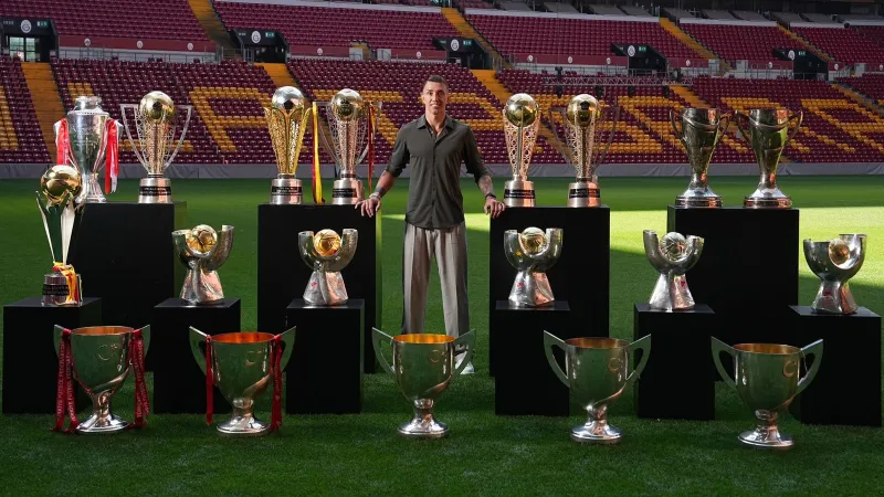 Galatasaray'dan veda mesajı: Son anda Muslera!