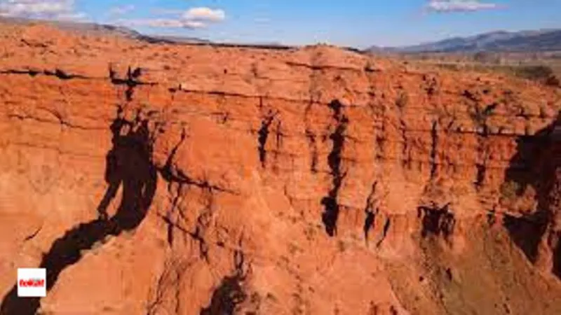 Gören Herkes Burayı Arizona Sanıyor! Doğanın Sessiz Mühendisliği Türkiye'nin Uzak Cennetinde Yer Alıyor