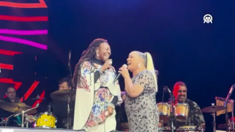 İspanyol ve Türk Arabes Müziği Aynı Sahnede: Kibariye ve Bukia"dan Muhteşem Konser