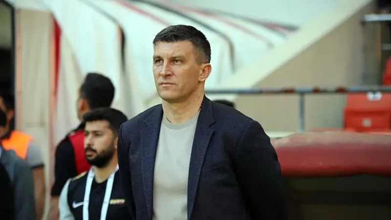 Kayserispor'da Şok Ayrılık! Yeni Hoca Kim Olacak?