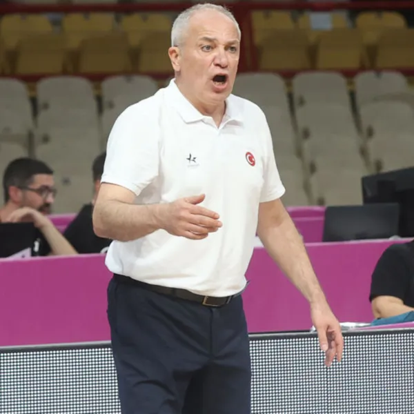 Potanın Perileri İsviçre'yi Ezdi! Başantrenörden Şampiyonluk Yorumu