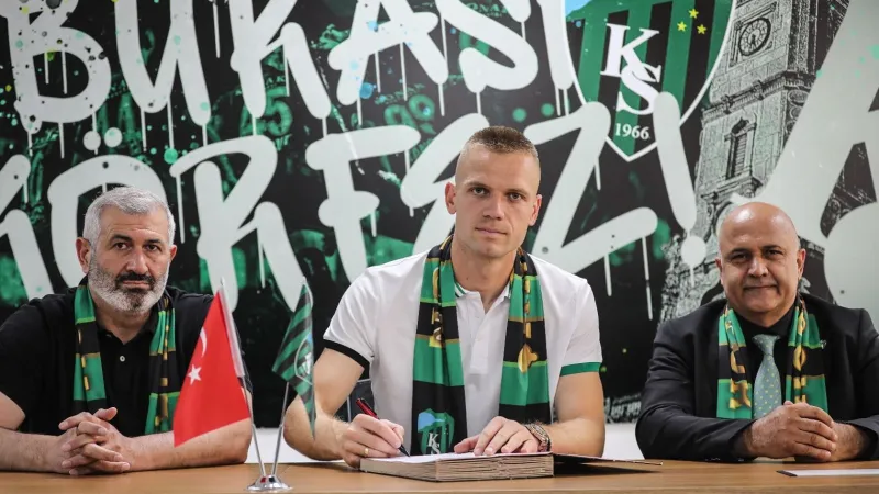 Kocaelispor'dan Bomba Transfer! Jovanovic Artık Yeşil Siyahlı!