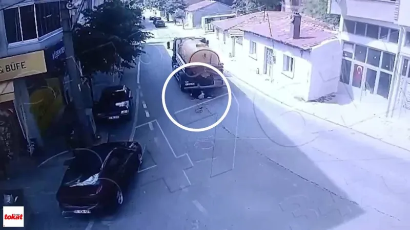 Korkunç Kaza Kamerada: Vidanjörün Ezdiği Kadın Olay Yerinde Can Verdi