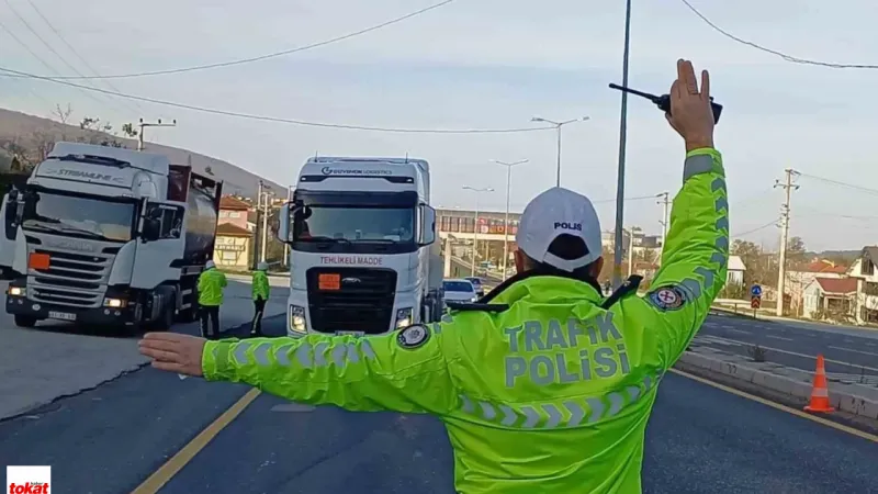 Kurban Bayramı Trafiğine Kısıtlama! Ağır Taşıtlara Geçici Yasak Getirildi!
