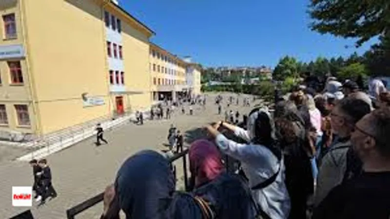 LGS'de Şok Yasak! Fotoğraf Çekmek Yasak Mı? İşte Detaylar!
