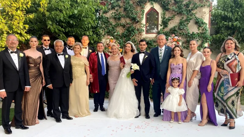 Manisalı ve İzmirli Sanayiciler Bu Düğünde Buluştu! İşte Detaylar