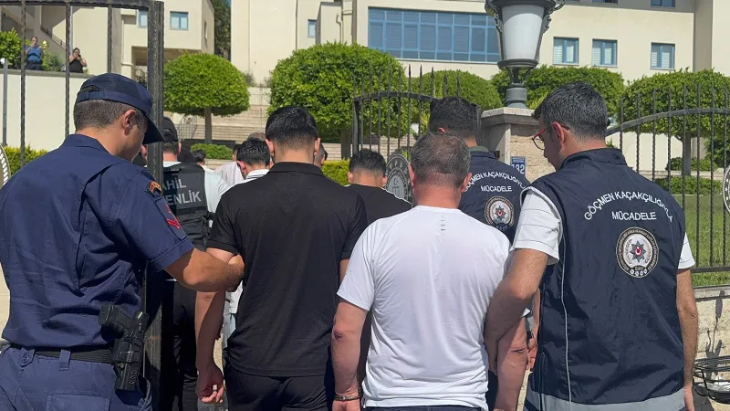 Marmaris'te Göçmen Kaçakçılığı Baskını! 7 Kişi Tutuklandı!