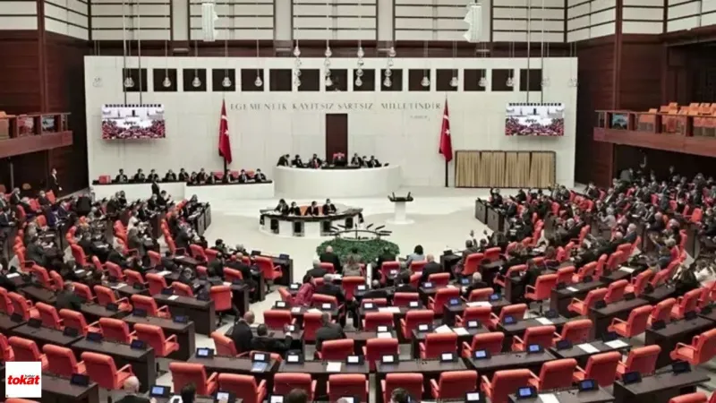 Meclis'ten geçen zam teklifi ortalığı karıştırdı: Üst kadrolara 30 bin TL seyyanen zam