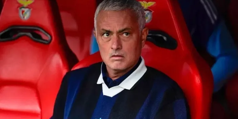 Mourinho Şoku! Benfica'ya Gol Yağmuru: Şampiyonlar Ligi'nde Neler Oldu?