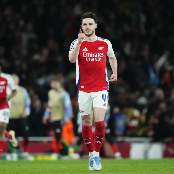Arsenal'den Nefes Kesen Galibiyet! Şampiyonlar Ligi Bileti Cepte Mi?