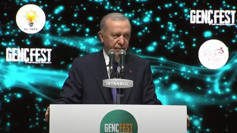 Erdoğan'dan Gençlere Müjde! Türkiye Yüzyılı Başlıyor