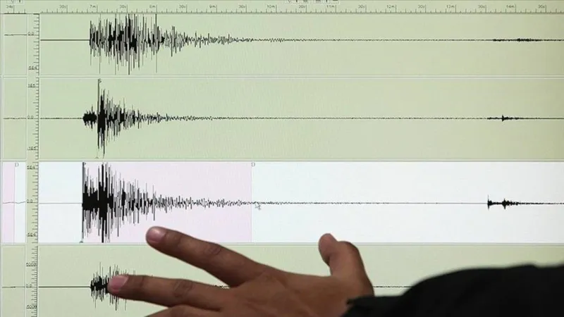 Adana Deprem: Yıkılan Zeray Apartmanı'nda Proje Hatası mı?