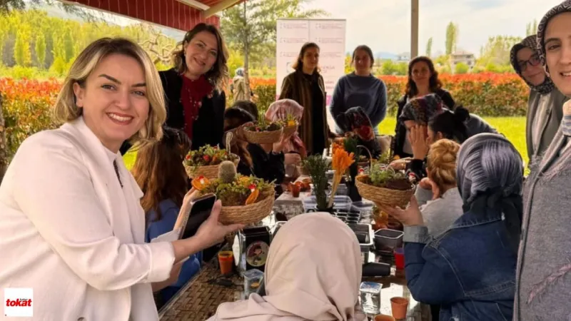 Tokat'ta Kadınlara Özel Atölye! Çocuklar Eğleniyor, Anneler Öğreniyor