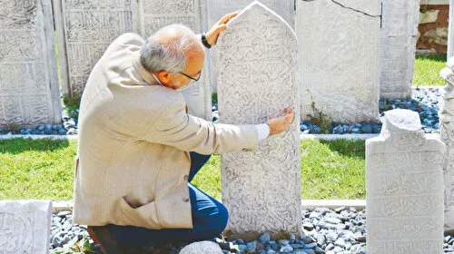 Fatih'in Ressamının Şifreli Mezar Taşı Sırrı!