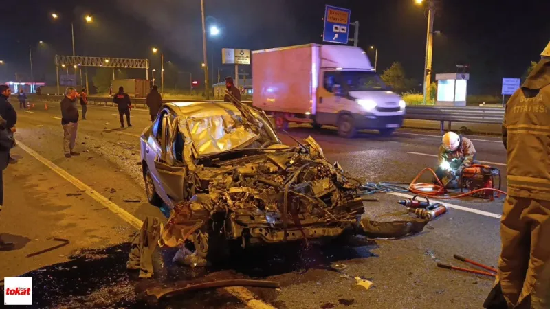 Bursa'da Feci Kaza! Otomobil Kamyonun Altına Girdi: İşte Son Durum