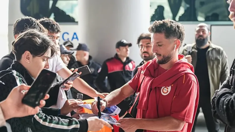 G.Saray Gaziantep'i Salladı! Taraftarın Coşkusu Görmeye Değer!