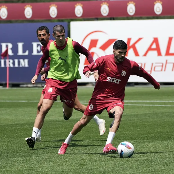 Galatasaray'da Kupa Heyecanı! Trabzonspor Maçı Hazırlıkları Başladı