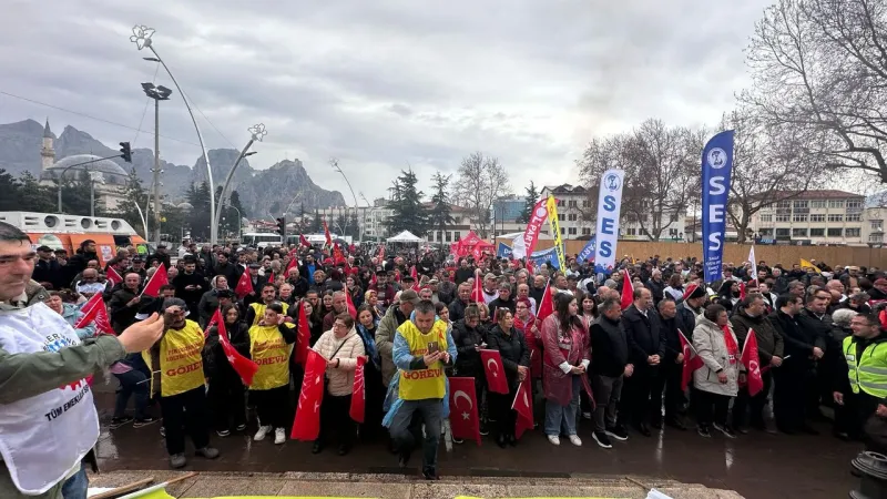 Tokat'ta 1 Mayıs Coşkusu: Emekçiler Haklarını Haykırdı!