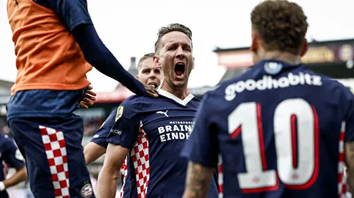 PSV Şampiyon! Ajax Son Haftada Yıkıldı! Hollanda Ligi'nde Şok Final