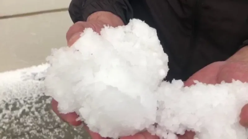Kars'ta Dolu Felaketi! Beyaz Örtü Şehri Esir Aldı
