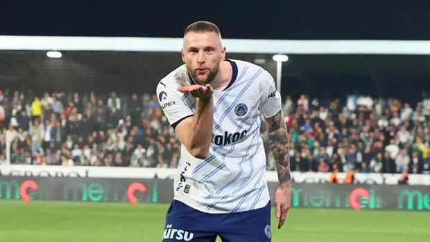 Skriniar İçin Şok Fiyat! Fenerbahçe Kalacak mı? Menajeri Duyurdu