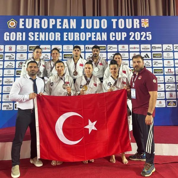 Milli Judocular Gürcistan'ı Salladı! 10 Madalya Birden!