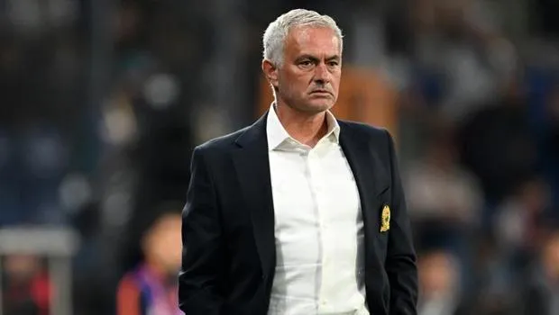 Mourinho'dan Şaşırtan Açıklama: Galibiyet Beni Neden Mutlu Etmedi?