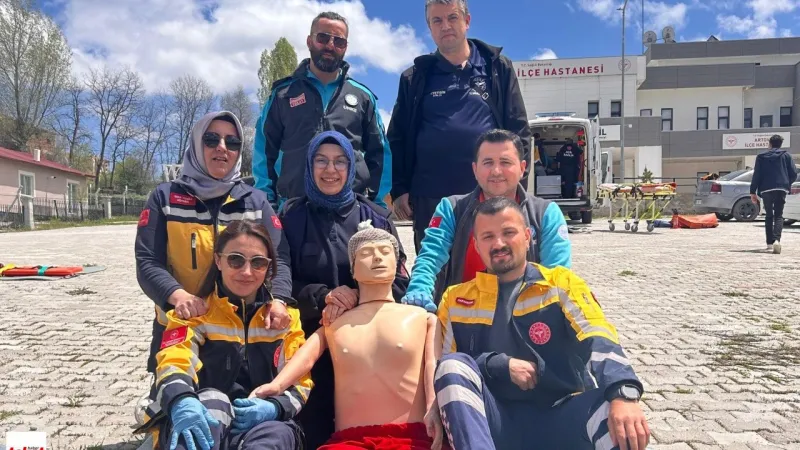 Tokat'ta Sağlıkçılardan İlginç Tatbikat Hatırası!