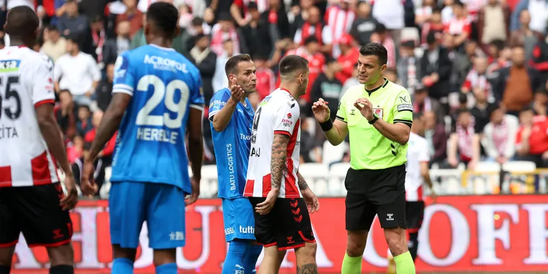 Süper Lig'de Nefesler Tutuldu! Sivasspor Bodrum FK Maçı Sonucu Şok Etti