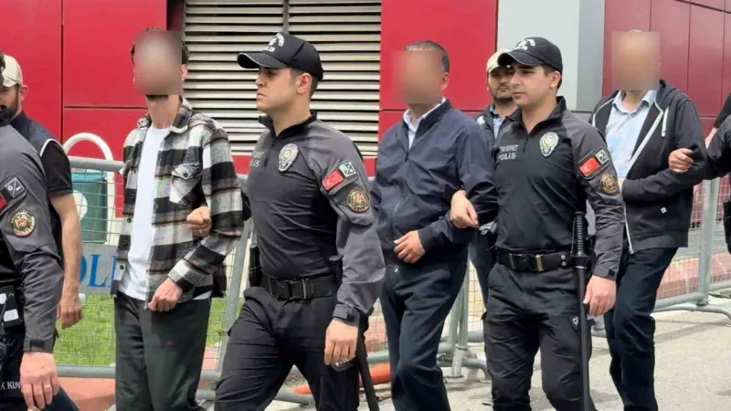 Tokat'ta FETÖ Operasyonu! Gözaltılar Adliyede, Nakıboğlu da İçerde!